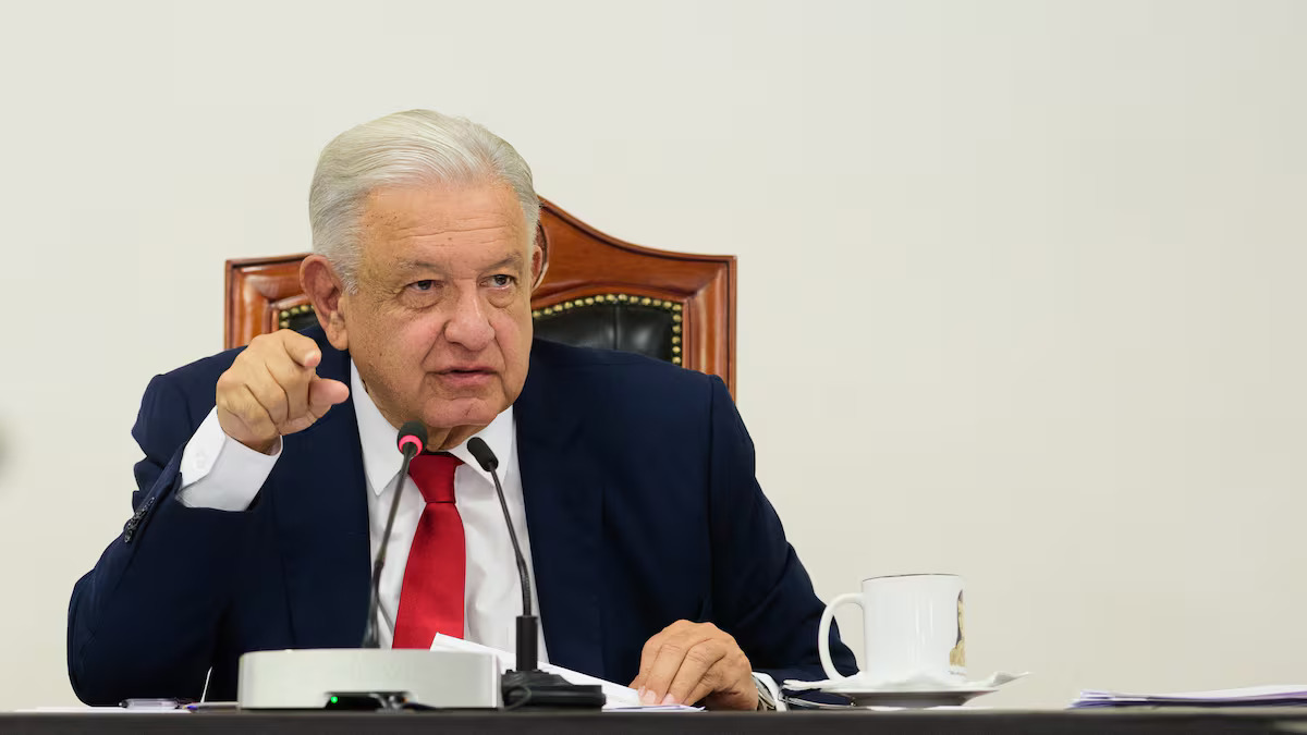 La Sala Especializada Determina Uso Inadecuado de Propaganda Gubernamental por Parte de AMLO