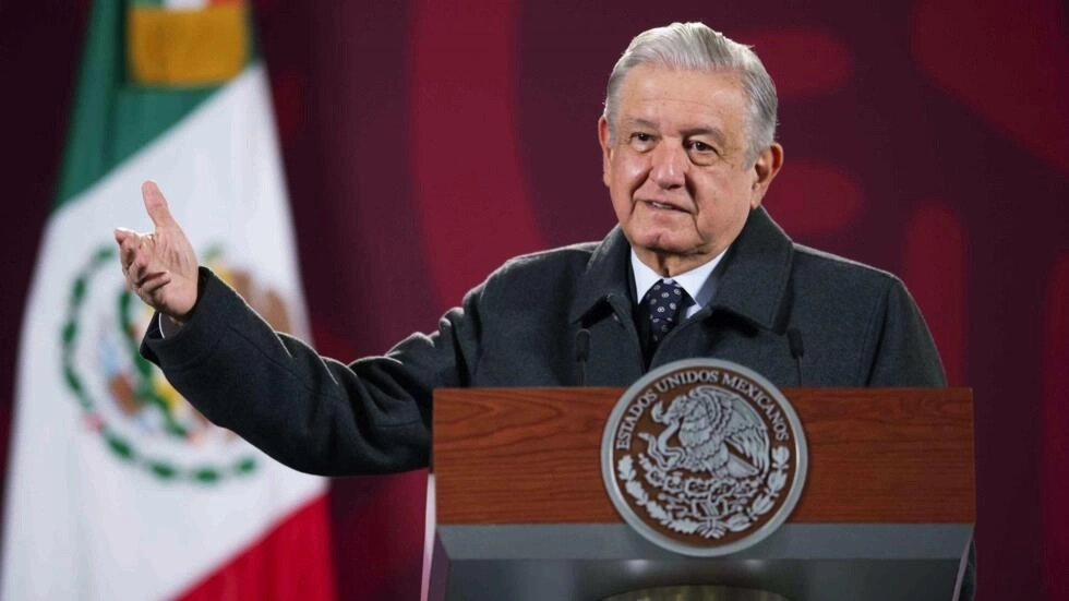 ¡AMLO Desafía al Poder Judicial! Desestima Huelga y Minimiza Consecuencias